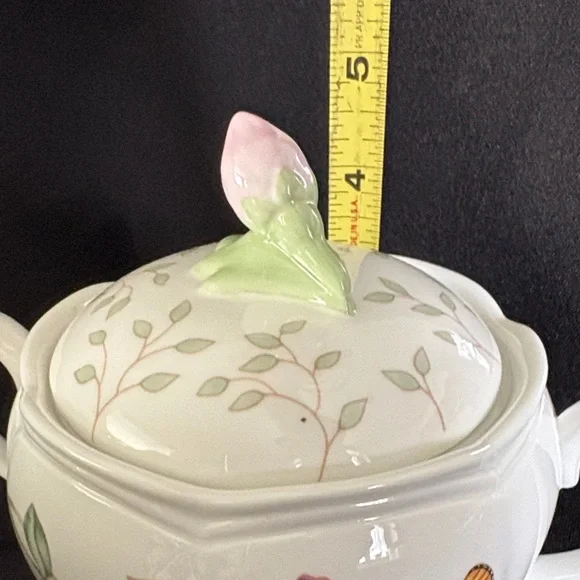 Lenox Floral Creamer and Sugar Bowl Set - Picture 6 of 7